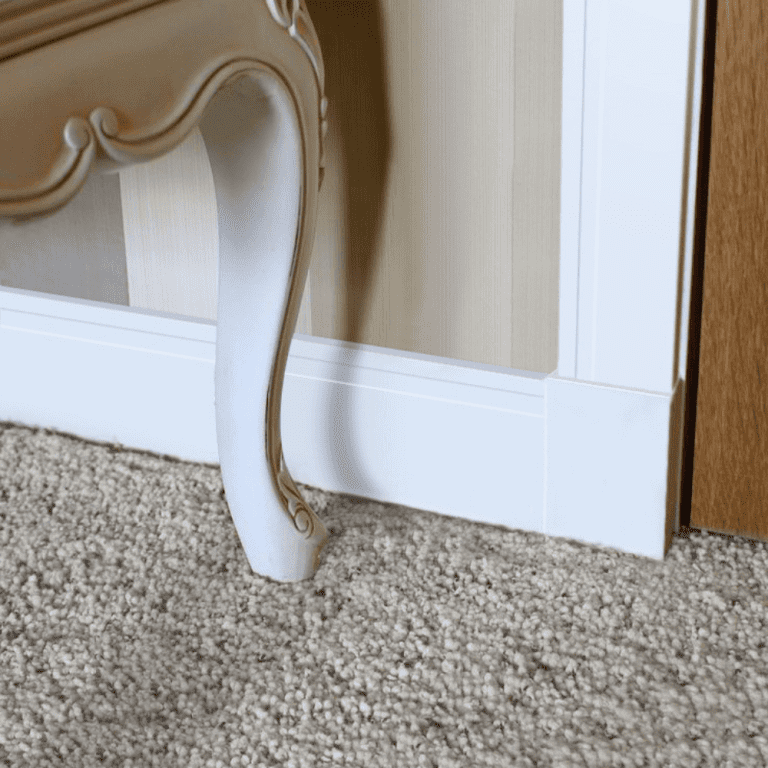 Rodapé com Friso 10 cm - Ambiente